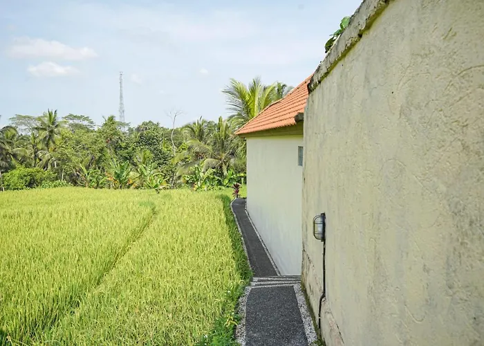Nia Cahya Ubud *