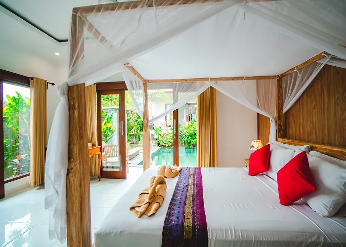 Nia Cahya Ubud *